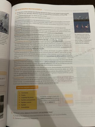 1 Bachillerato, Economía Revuela