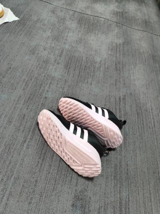 Zapatillas Adidas Niños Negras y Rosas