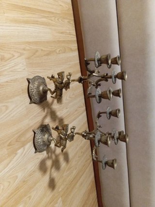 Candelabros de bronce antiguos