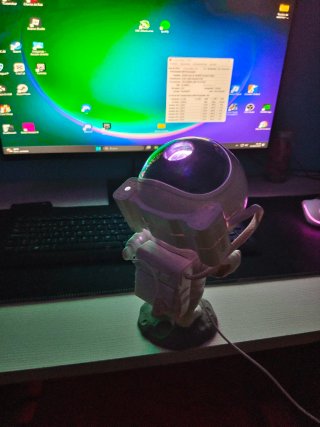 Proyector Astronauta Galaxia LED