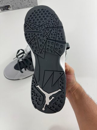 Jordan MVP 92 Gris y Blanco Talla: 46