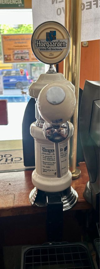 Grifo de cerveza de Hoegaarden Ceramica blanco