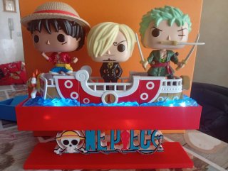 Espositore One Piece Funko Pop