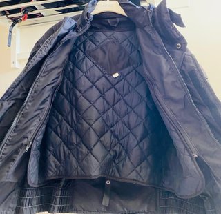 Chaqueta de moto negra