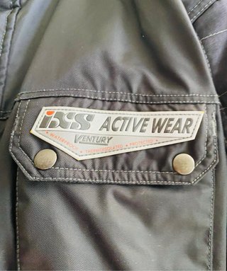Chaqueta de moto negra