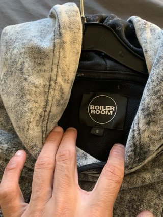 Sudadera Boiler Room techno