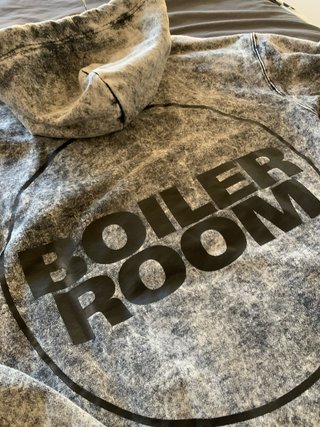 Sudadera Boiler Room techno
