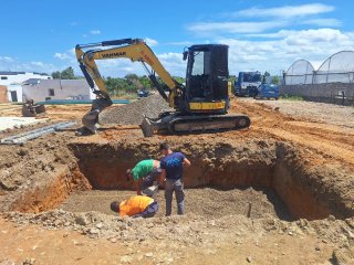 Excavaciones , movimiento  de tierras  y limpieza