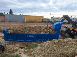 Excavaciones , movimiento  de tierras  y limpieza