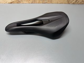 Sillín Fizik Argo Vento R1 Carbono