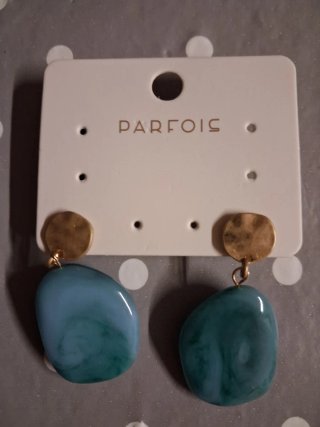 Pendientes Parfois Esmeralda y dorado