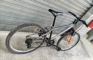 Bicicleta Rockrider Gris y Naranja