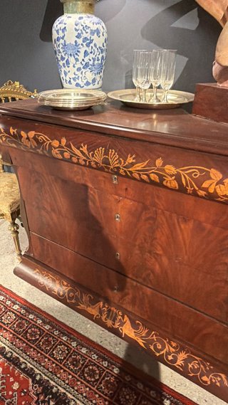 Pieza colección, cómoda francesa caoba marquetemar