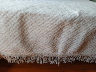Colcha antigua de algodón