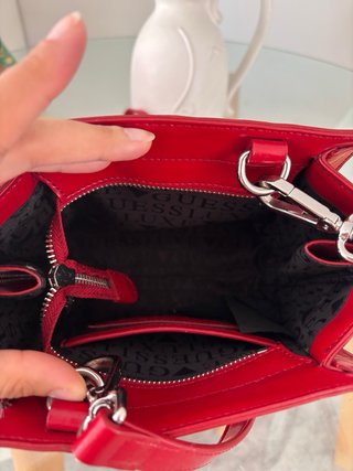 Bolso Guess Rojo