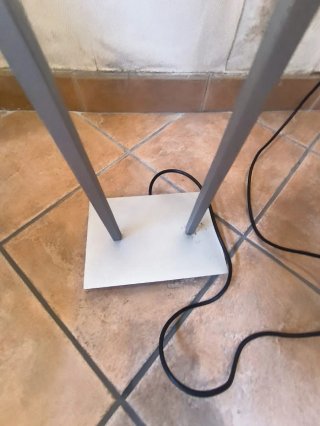Lámpara de pie con 3 luces de cristal