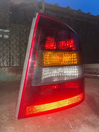 Piloto Trasero Opel Astra