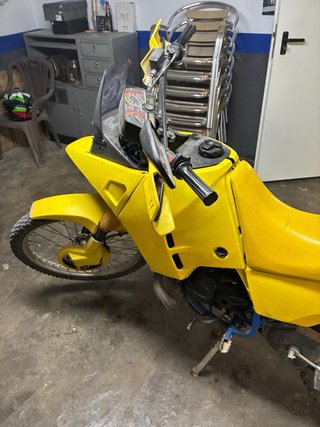 Suzuki DR Big 50 Ciclomotor Amarillo