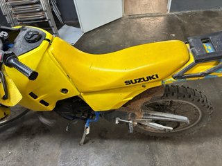 Suzuki DR Big 50 Ciclomotor Amarillo
