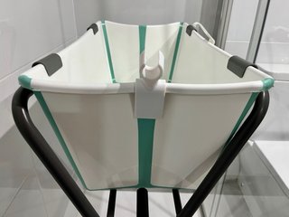 Soporte Stokke FlexiBath para bañera