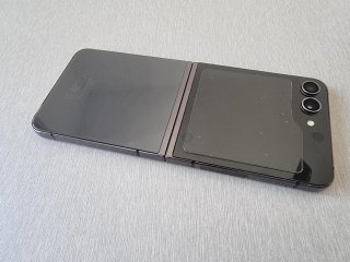 Samsung Galaxy Z Flip5 Nero/Grigio