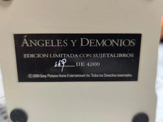 Coleccionista Ángeles y Demonios Código Da Vinci