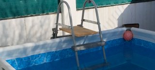 Piscina desmontable gris y azul