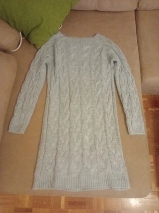 Vestido jersey trenzado gris