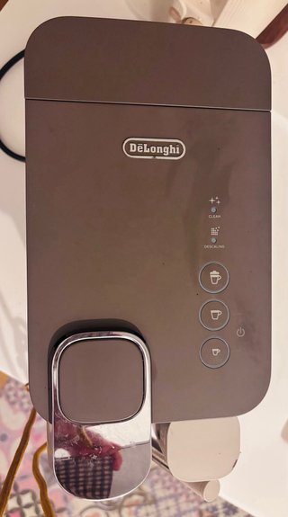 Cafetera Nespresso DeLonghi Cápsulas