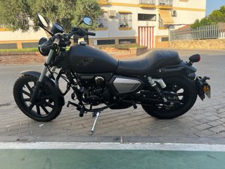 Keeway K Light 125 - Moto Cruiser como nueva.