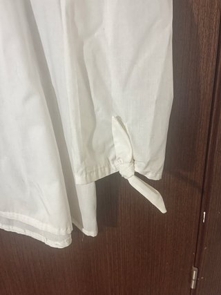 Camisa blanca Lefties con parches