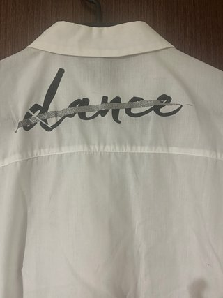 Camisa blanca Lefties con parches