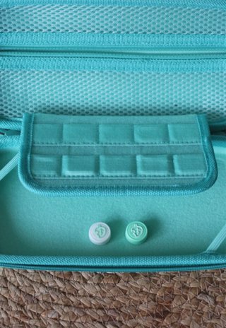 Nintendo Switch Lite Blu + Custodia e Caricatore
