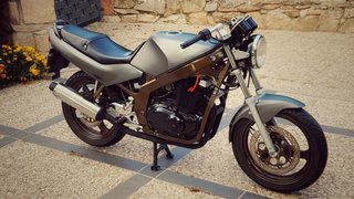 Suzuki GS500 año 1992.