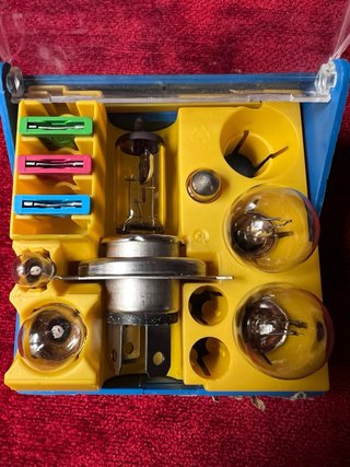 Kit Lámparas Coche y Fusibles