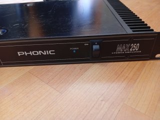 Amplificador Phonic MAX250 Negro