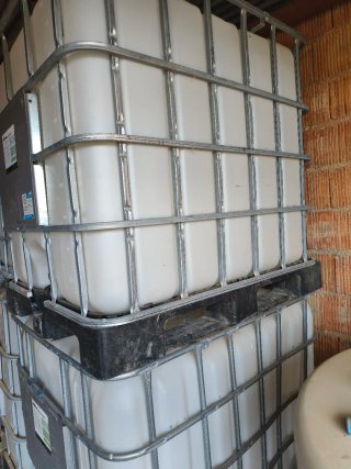Depósitos 1000L IBC jaula metálica