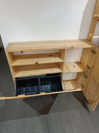 Aparador de madera de pino