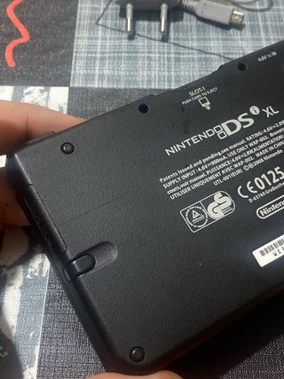 Nintendo DSi XL Blu con Caricatore