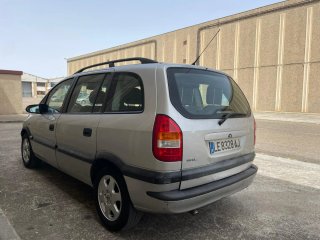 Opel Zafira 2001