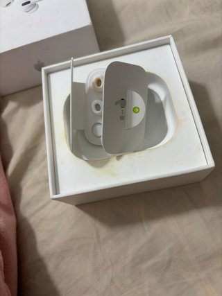 Caja AirPods Pro
