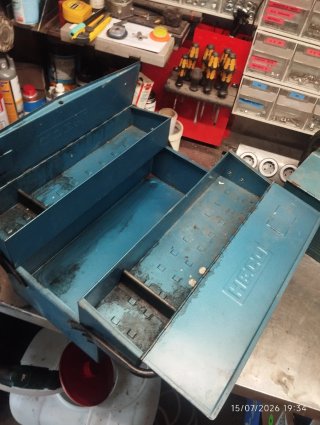 Cajas de herramientas varias