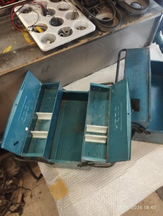 Cajas de herramientas varias