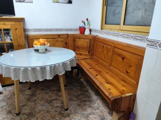 Rinconera de pino maziza