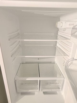 Nevera Indesit blanca