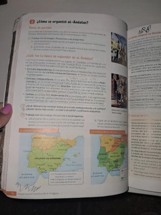 Geografía e Historia, 2 secundaria. Revuela