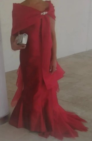Vestido rojo para boda o evento especial