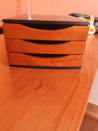 Cassettiera porta documenti legno