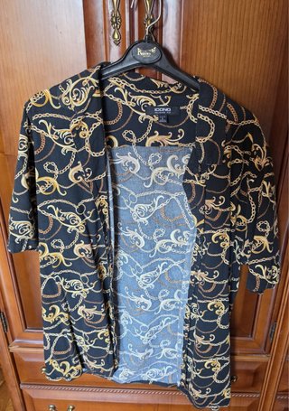 Camisa ICONO Estampada Cadenas Negra Talla L.