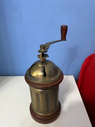 Macinino caffè ottone e legno